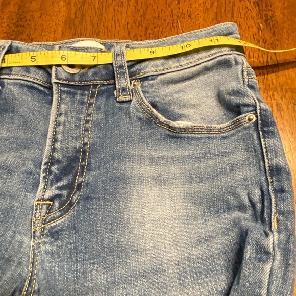 Special A Los Angeles jeans.  Size one.  Distressed. - Picture 4 of 11